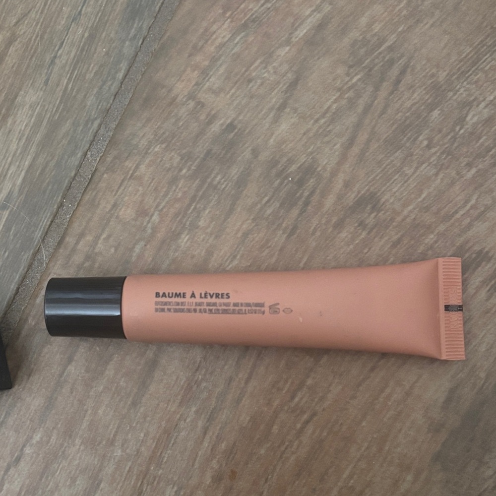 E.L.F. Makeup Set - Picture 7 of 10